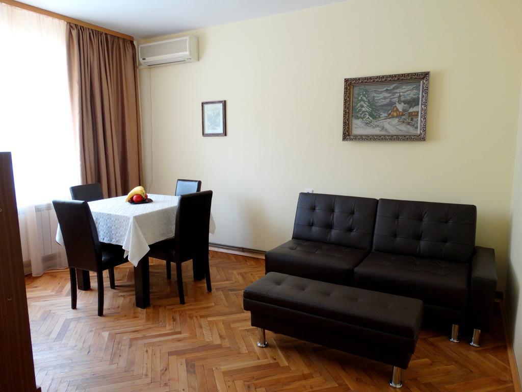 Old Center Apartment Ruse Ngoại thất bức ảnh